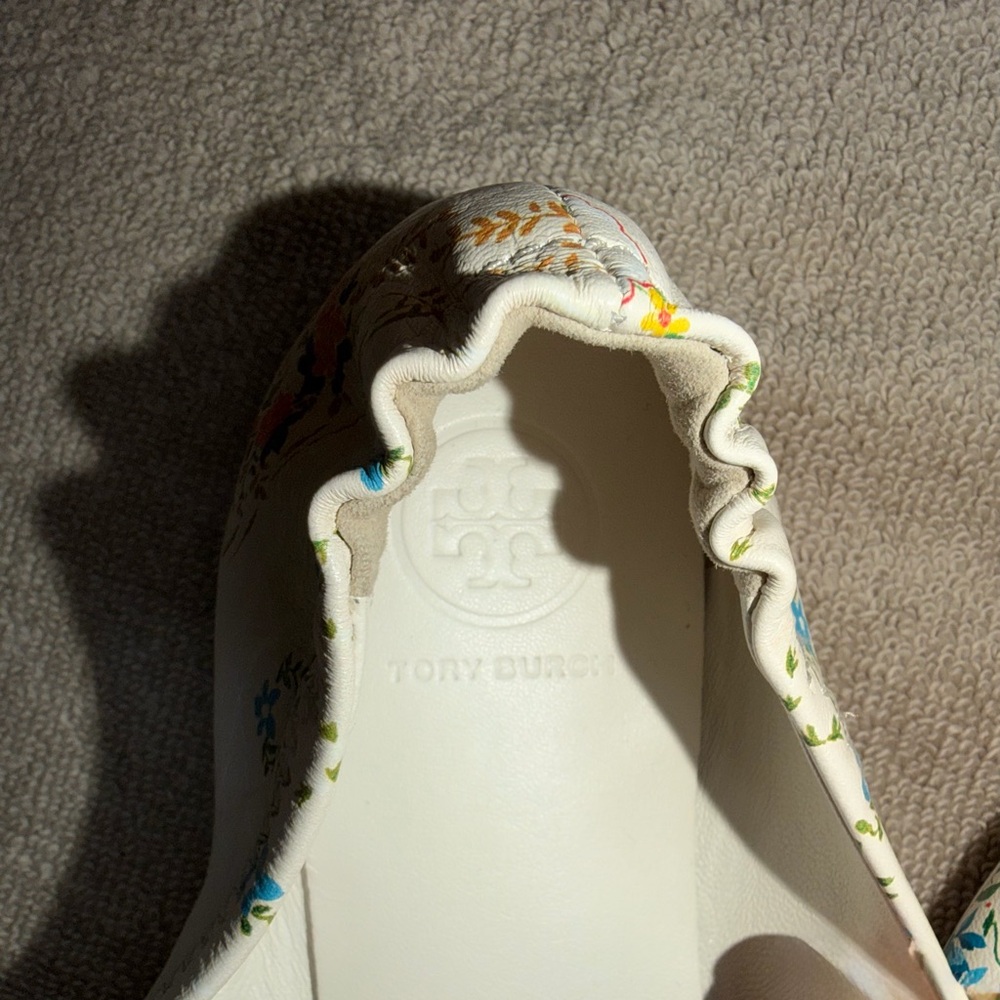 Tory Burch Women's Floral Flats - White Multicolor - Picture 6 of 9